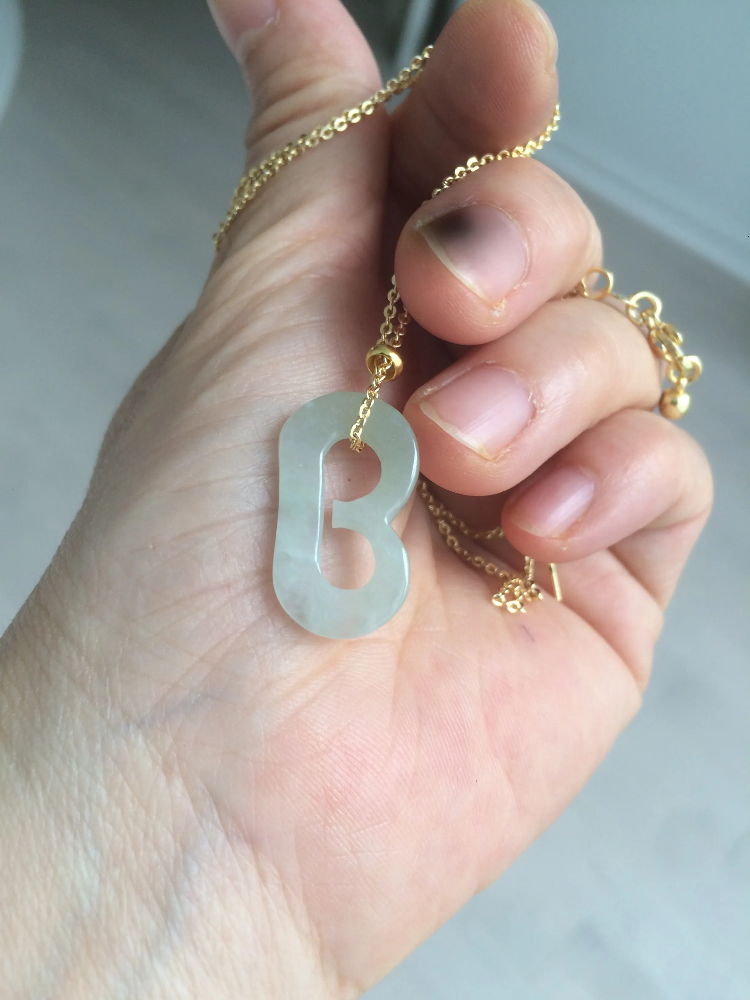 100% natural icy watery jadeite jade Initial letter B pendant necklace Y123