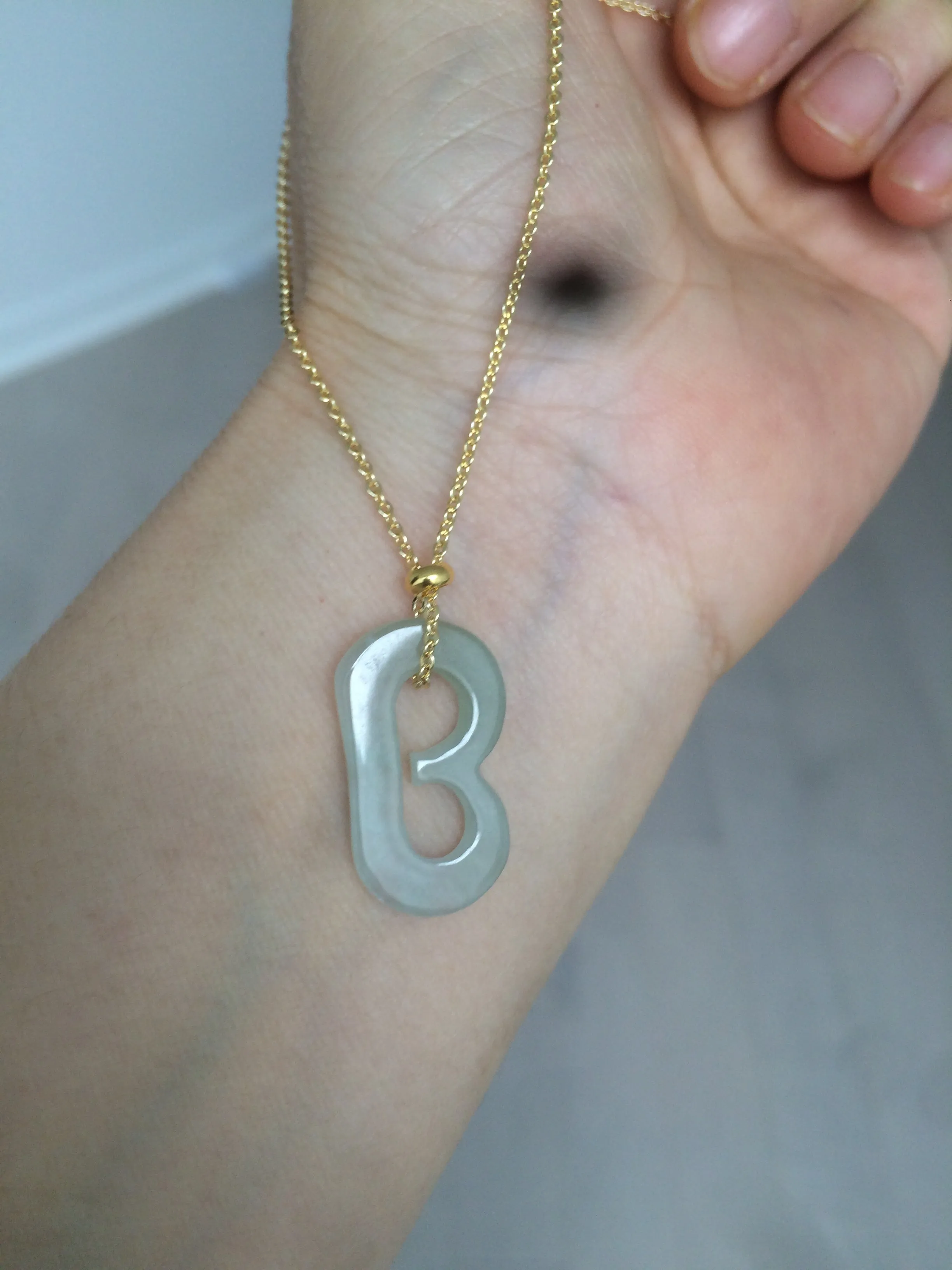 100% natural icy watery jadeite jade Initial letter B pendant necklace Y123