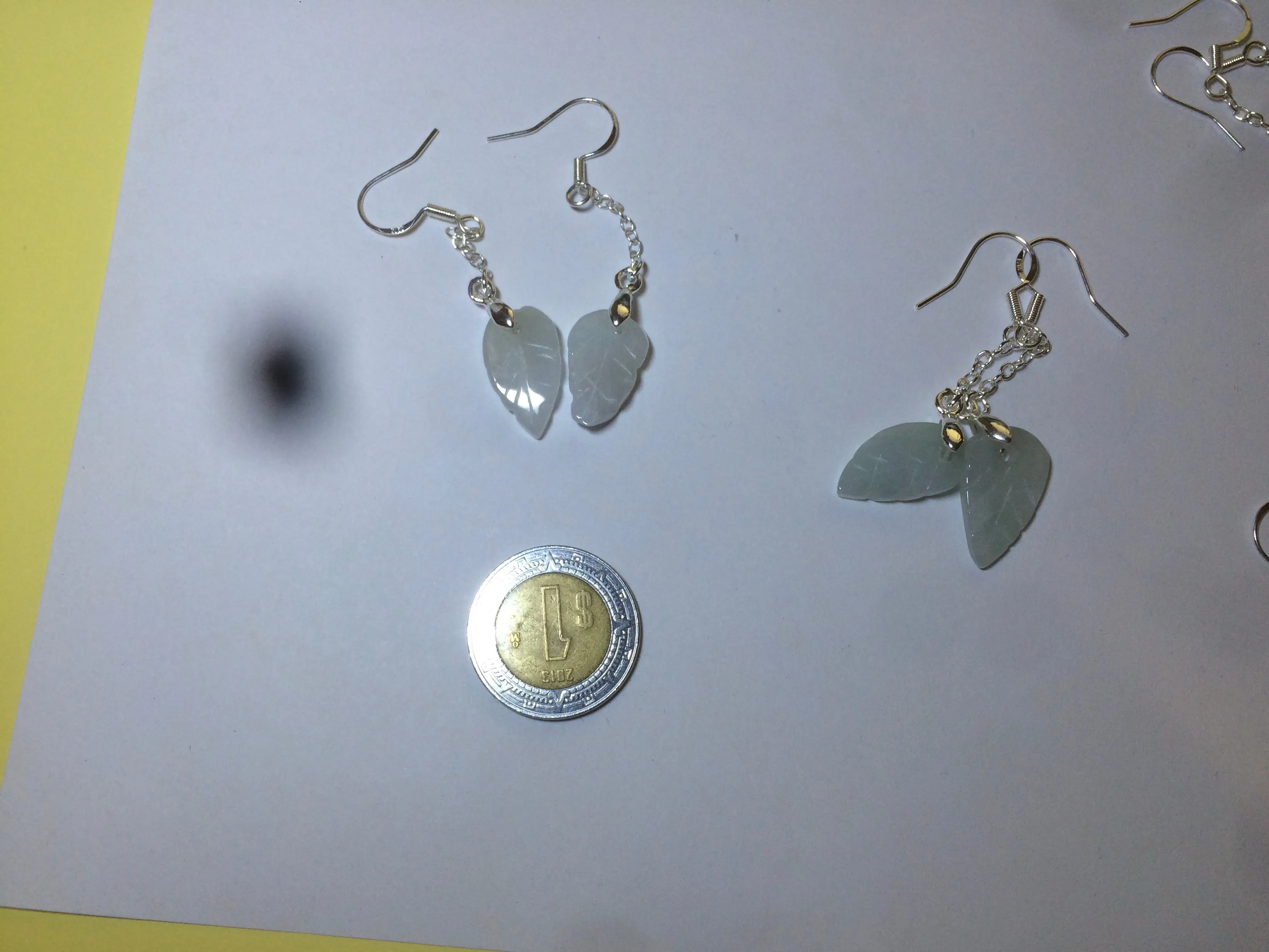 100% Natural type A light green/white leaf jadeite Jade earring Q add on item, Not sale individually.