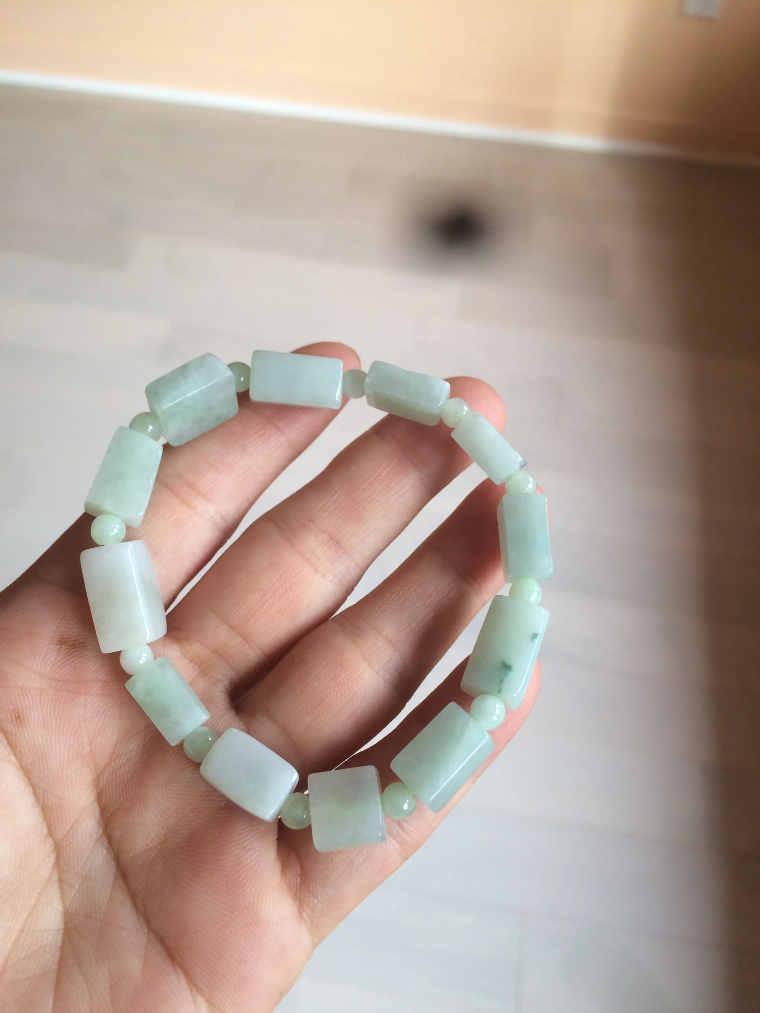 Premium Quality Type A 100% Natural Jadeite Jade Bead Bracelet - Dual Tone Dark Green/Light Green - AR89