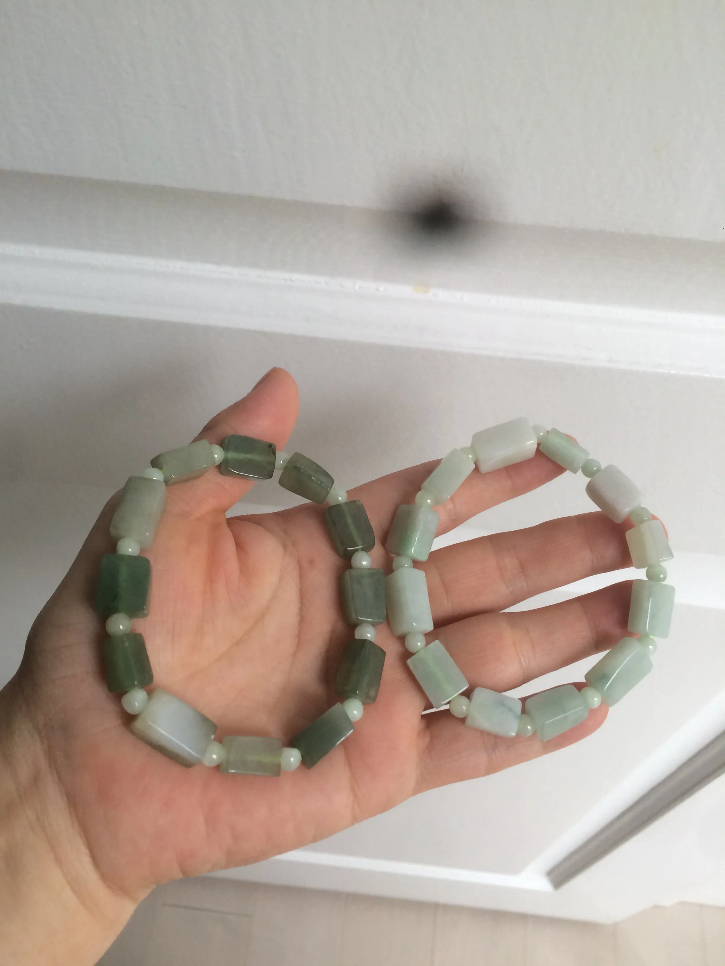 Premium Quality Type A 100% Natural Jadeite Jade Bead Bracelet - Dual Tone Dark Green/Light Green - AR89