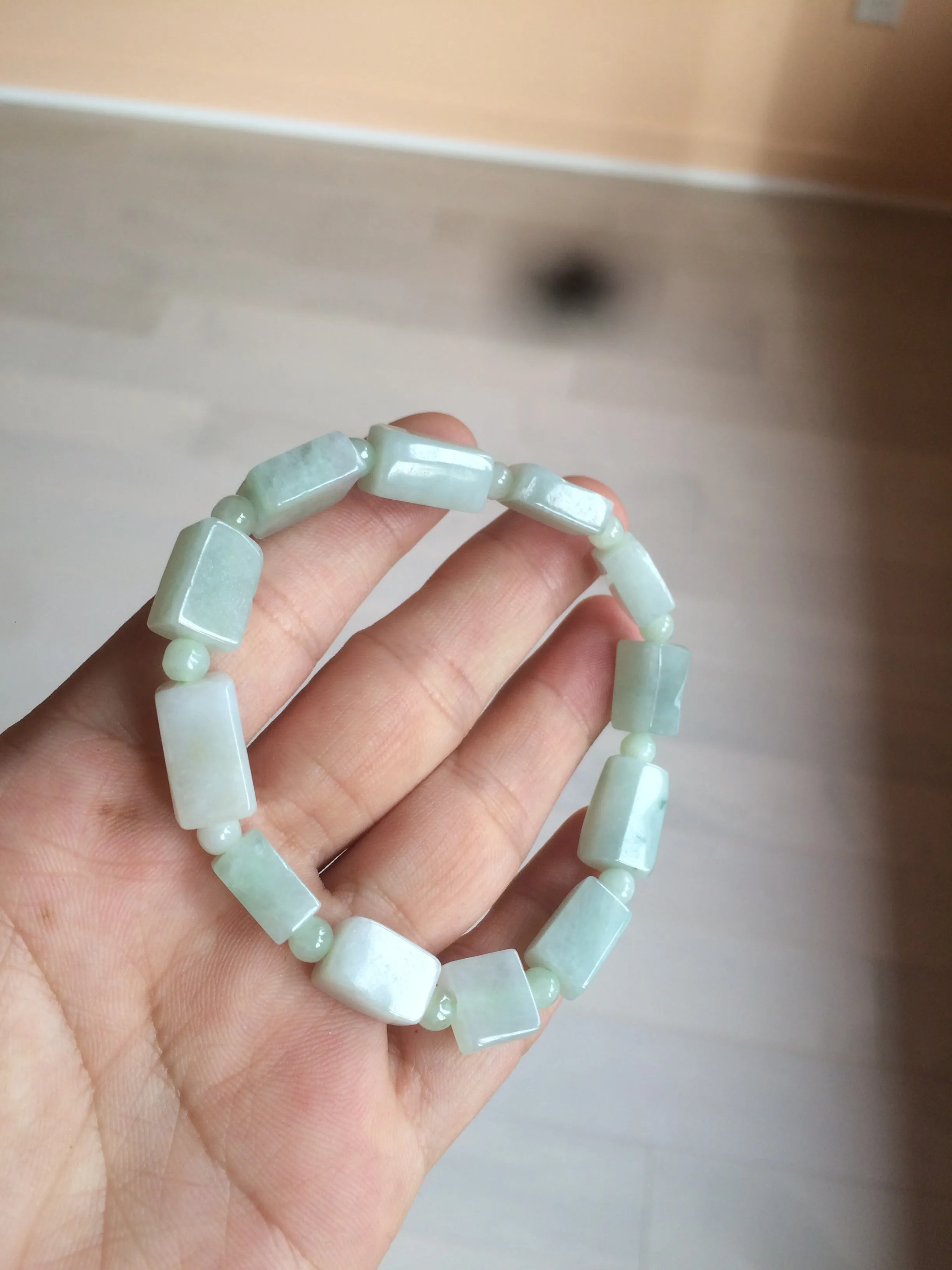 Premium Quality Type A 100% Natural Jadeite Jade Bead Bracelet - Dual Tone Dark Green/Light Green - AR89