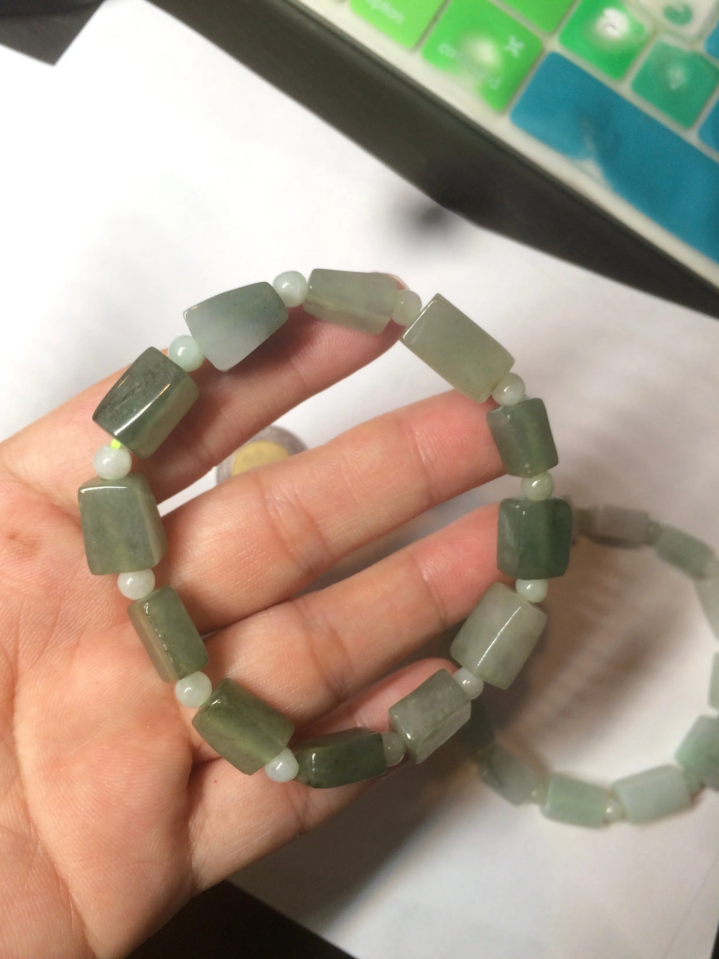 Premium Quality Type A 100% Natural Jadeite Jade Bead Bracelet - Dual Tone Dark Green/Light Green - AR89