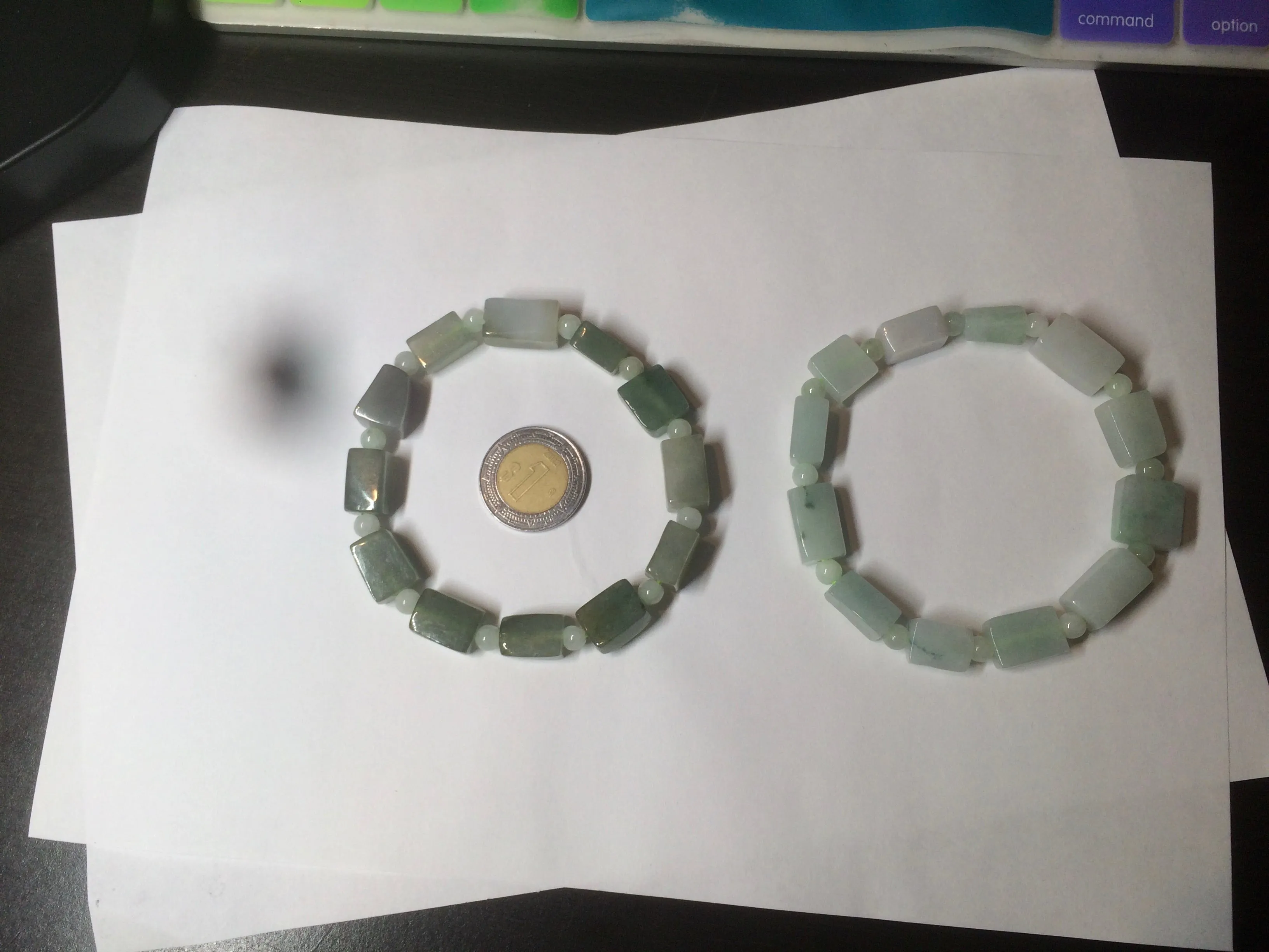 Premium Quality Type A 100% Natural Jadeite Jade Bead Bracelet - Dual Tone Dark Green/Light Green - AR89