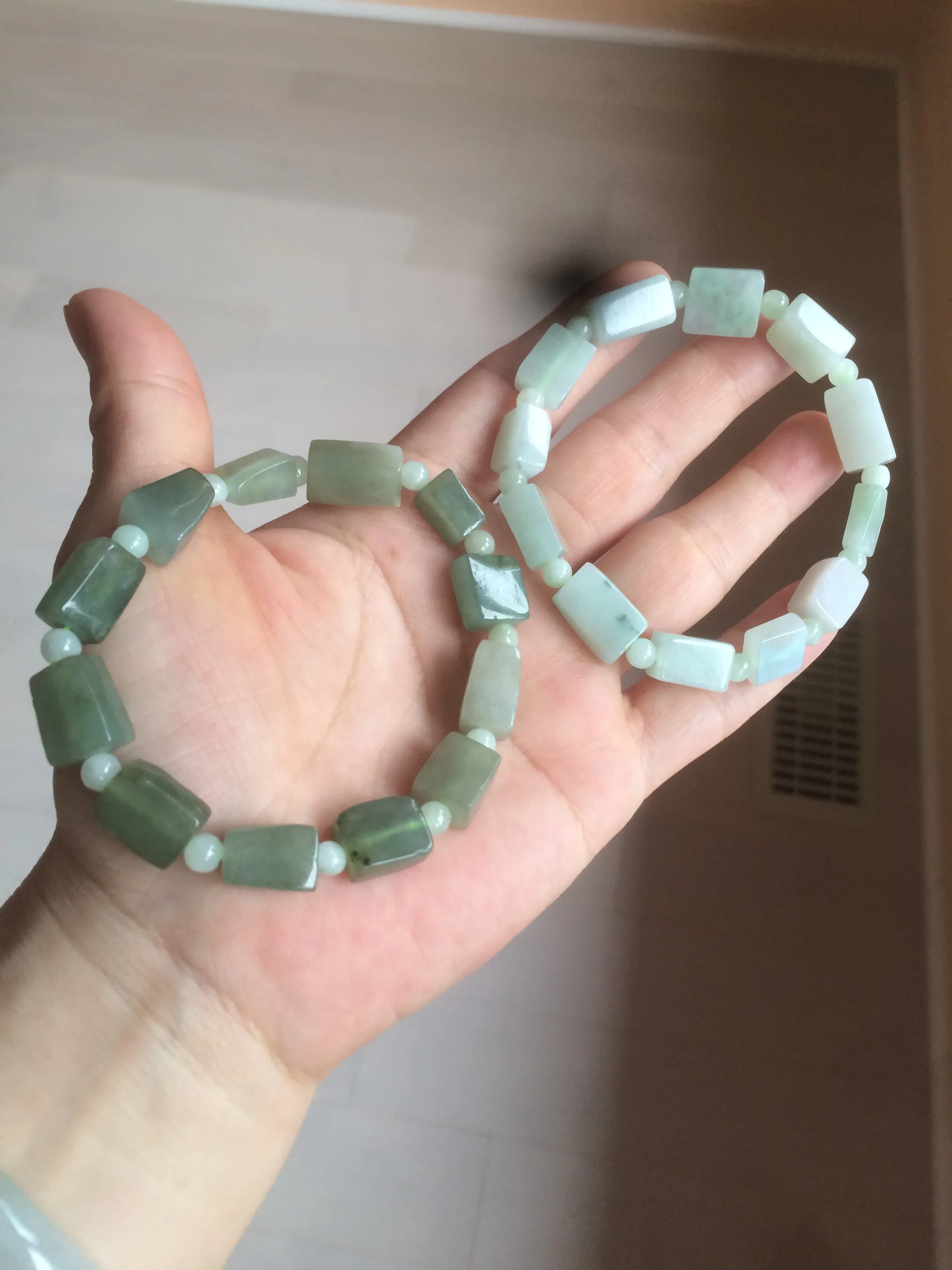 Premium Quality Type A 100% Natural Jadeite Jade Bead Bracelet - Dual Tone Dark Green/Light Green - AR89