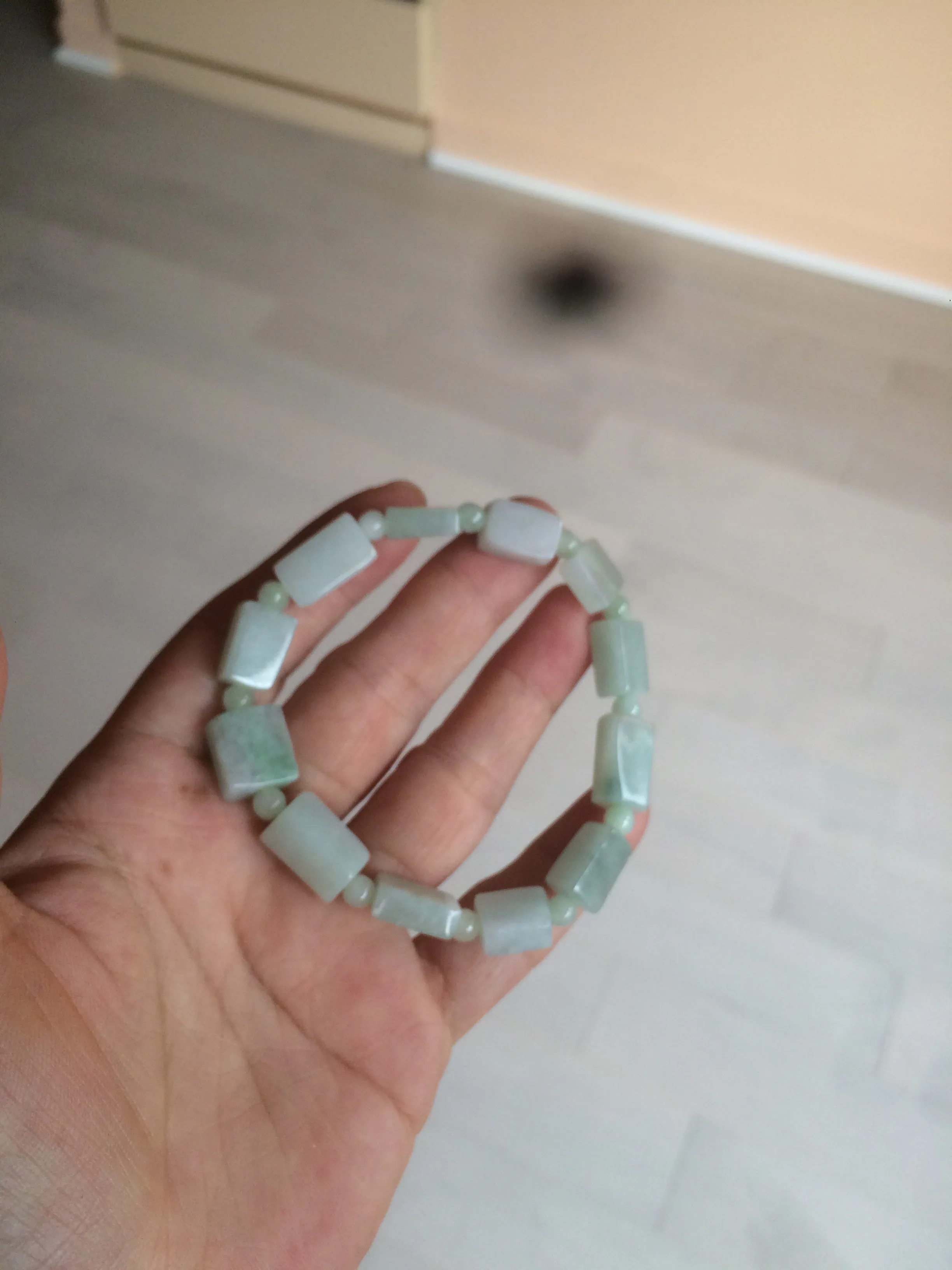 Premium Quality Type A 100% Natural Jadeite Jade Bead Bracelet - Dual Tone Dark Green/Light Green - AR89