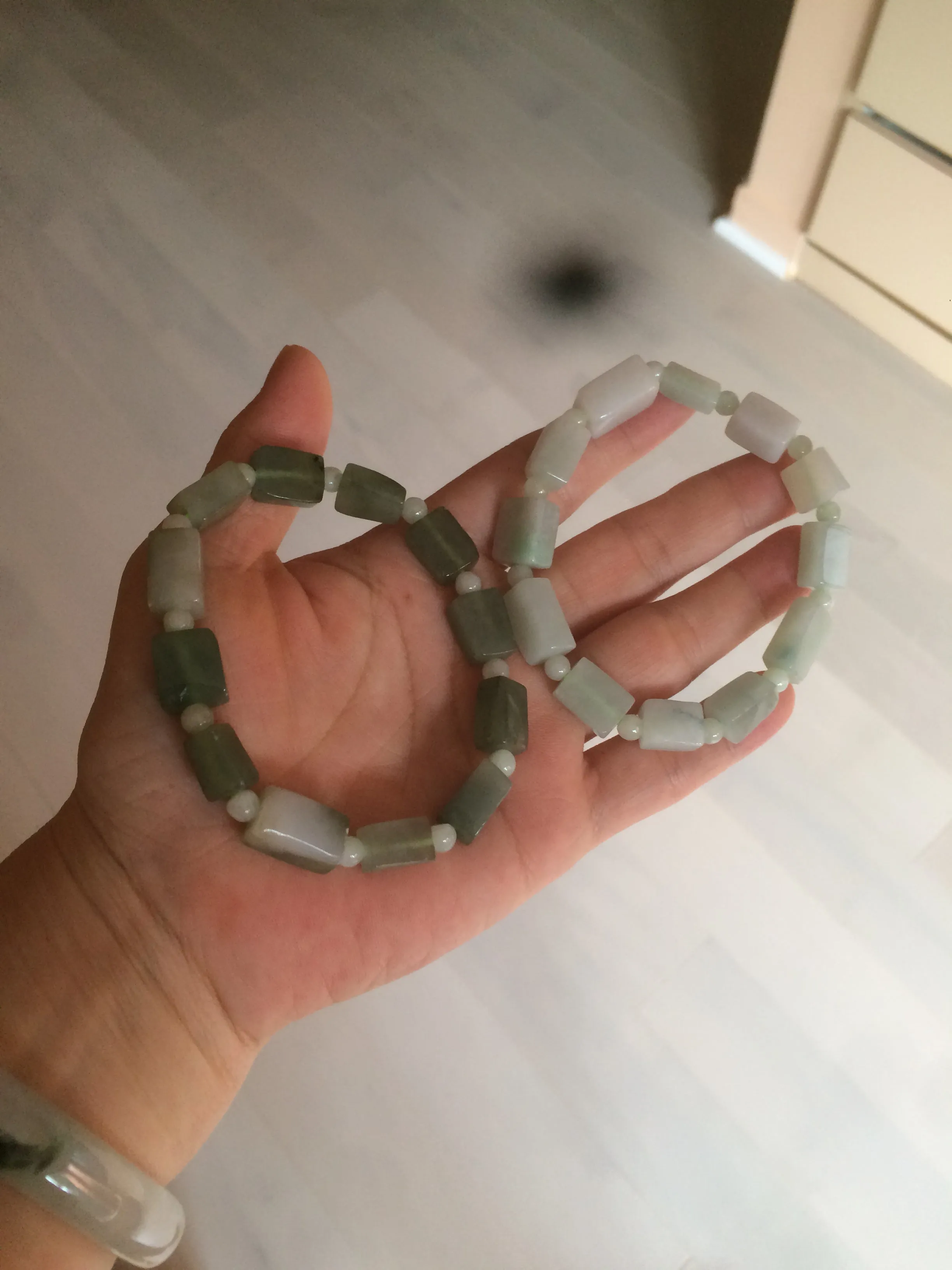 Premium Quality Type A 100% Natural Jadeite Jade Bead Bracelet - Dual Tone Dark Green/Light Green - AR89