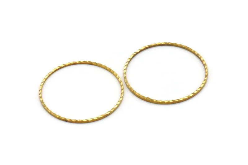 32mm Brass Circles 24 Raw Brass Circles (32x1mm) N0538