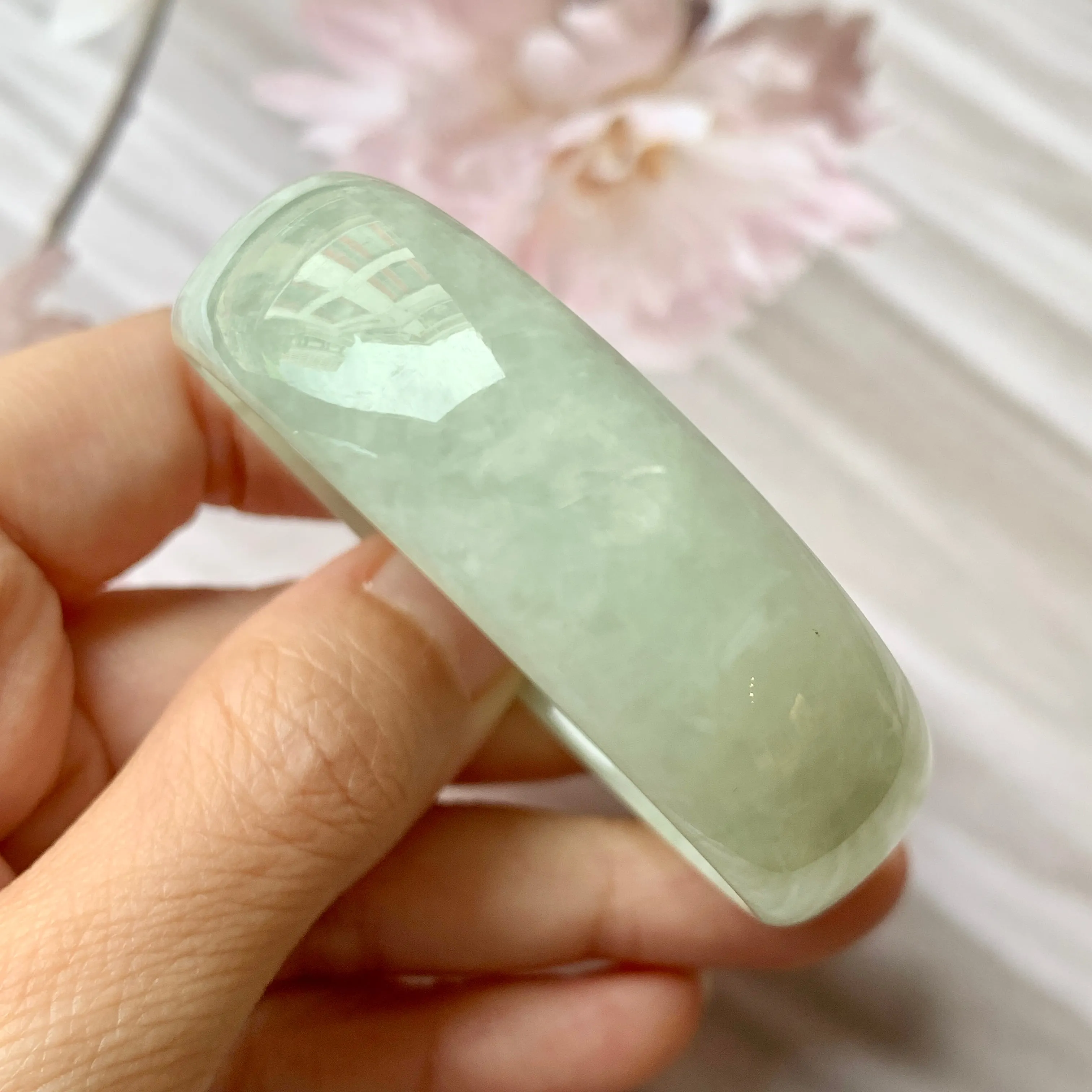 49.3mm A-Grade Natural Light Green Jadeite Modern Round Bangle No.151330