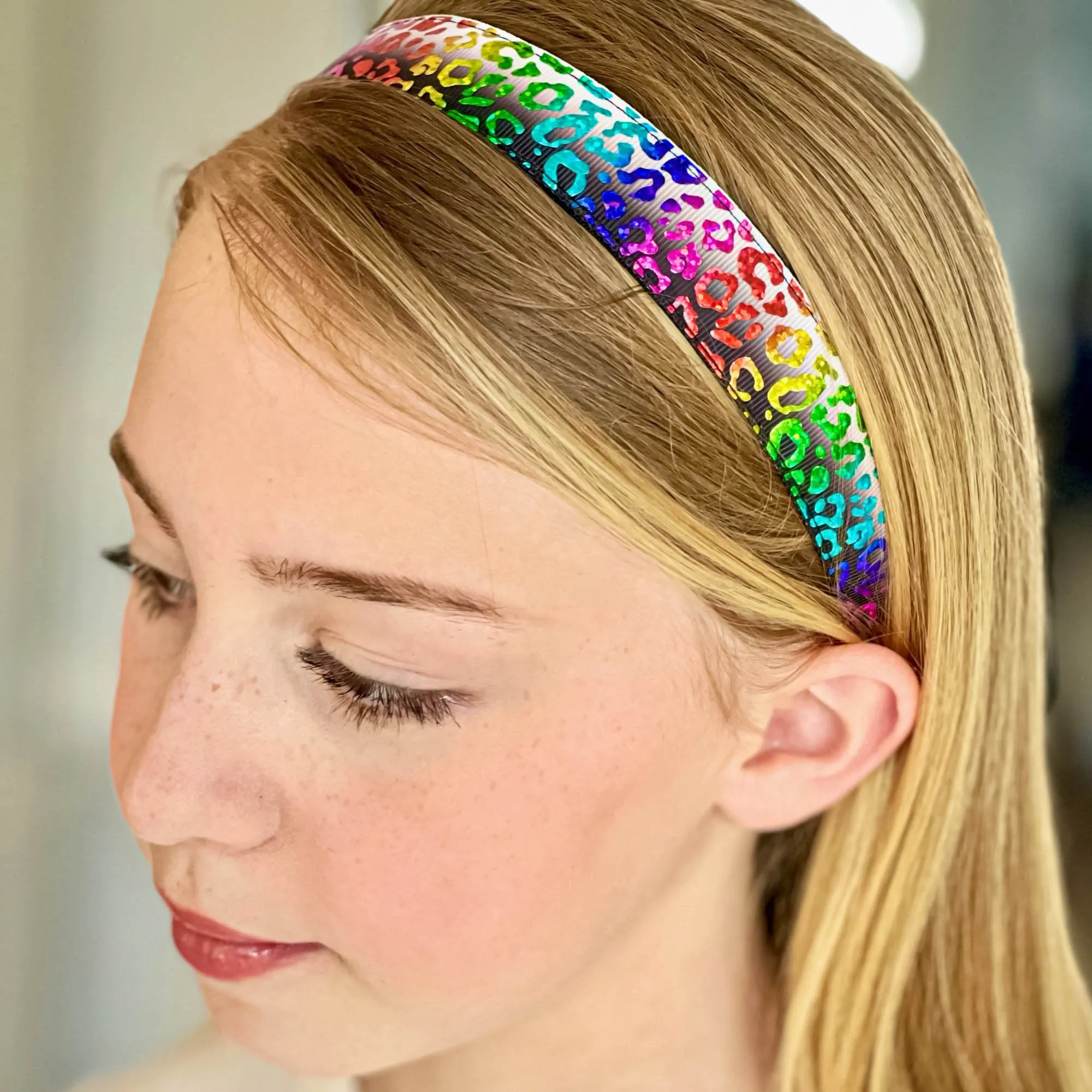 Adjustable No Slip Metallic Print Headband - Cheetah