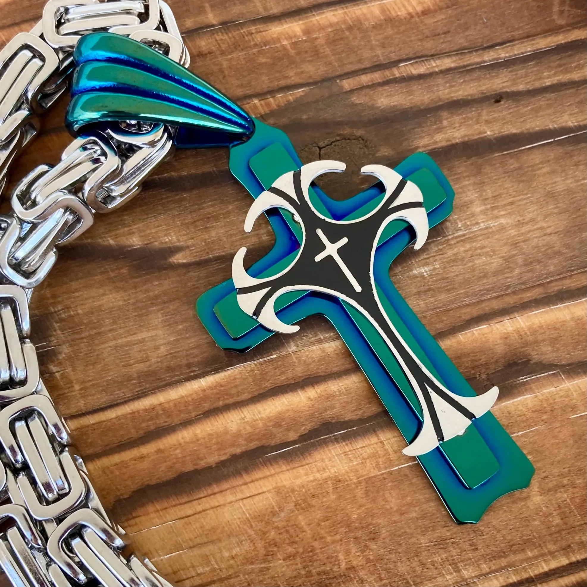 Cross - Risen Cross Silver & Turquoise Pendant - Necklace - PEN831