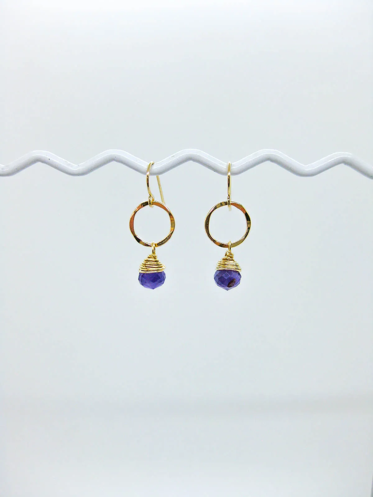 Daisy: Amethyst Earrings - e732