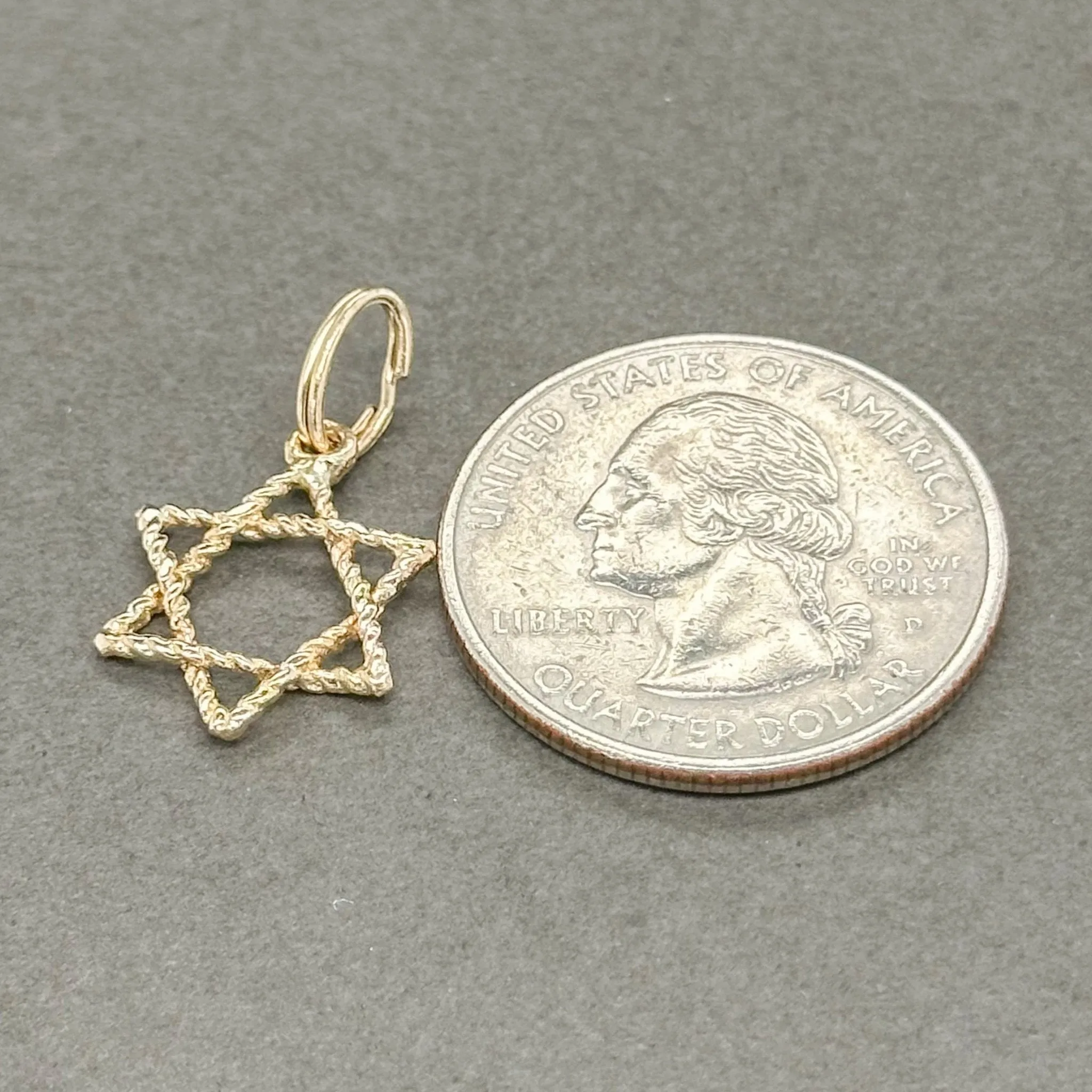 Estate 14K Y Gold Textured Star Of David Pendant