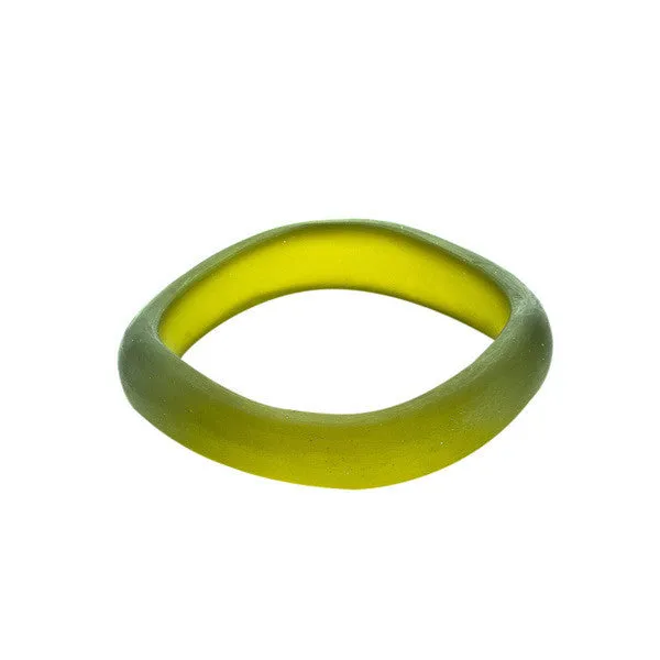 Flores Resin Bangle