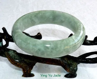 Good Earth  Varied Green Cuff Style Jadeite Bangle 57mm  Fits Like 55mm 56mm (BB2723)