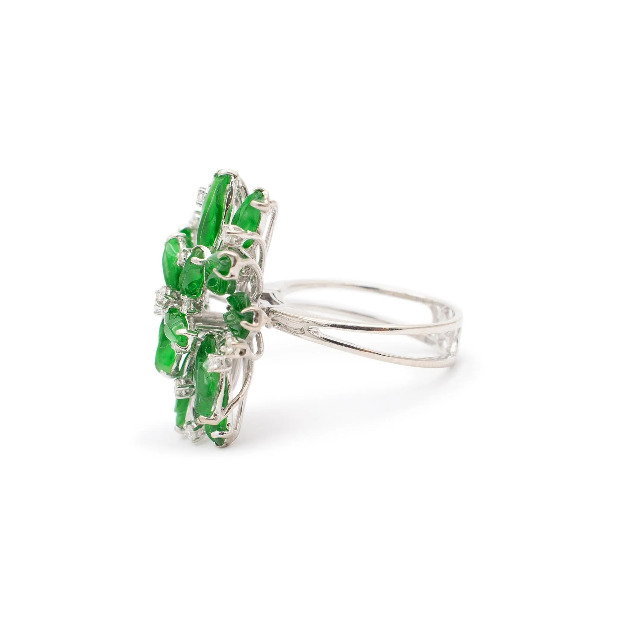 Ladies 18K White Gold Leaf Shaped Jade & Round Diamond Cocktail Ring/Pendant