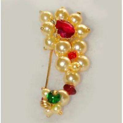 Maharashtrain Pearl Nath Nose Pin Clip On Medium