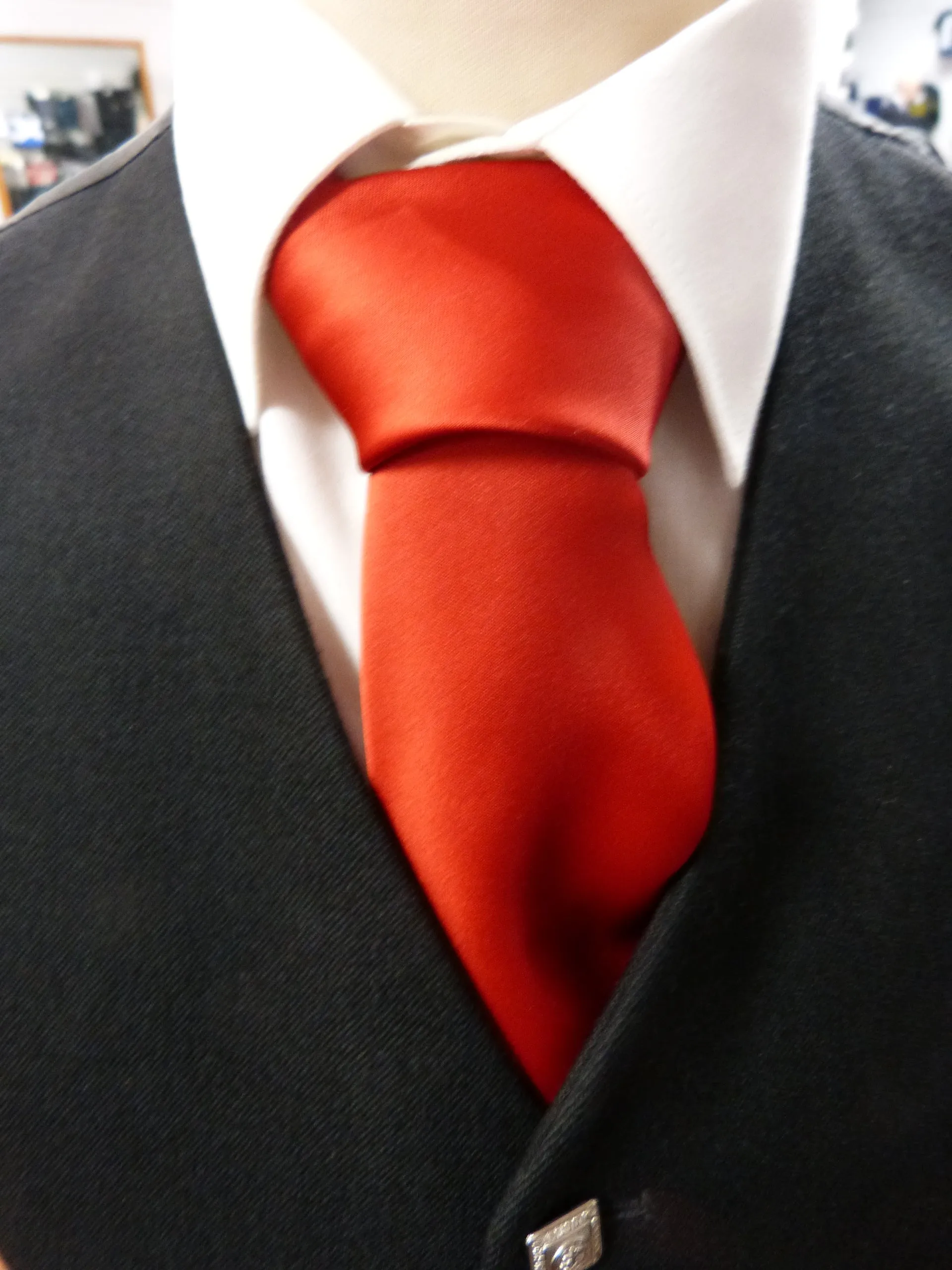 Mens Scarlet Red Satin Tie