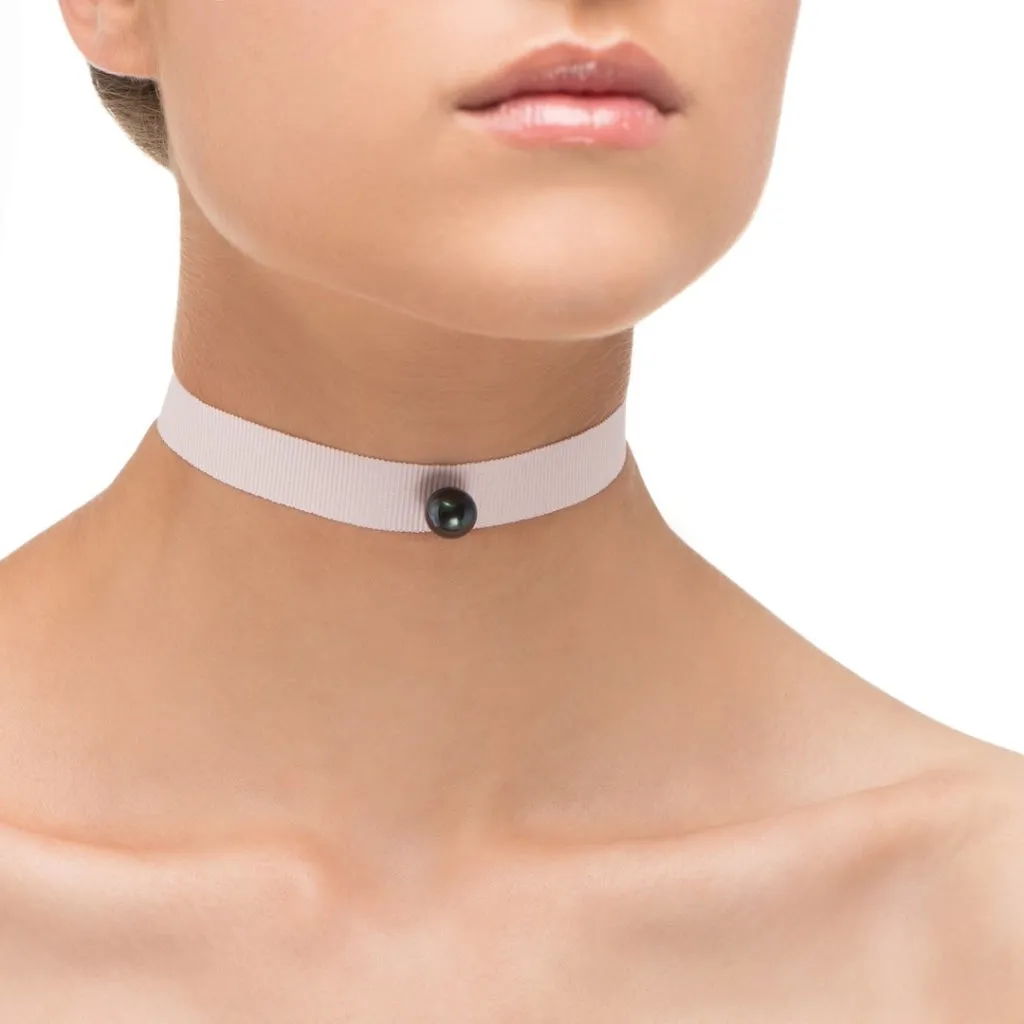 Omnia Solitaire Choker - Black Pearl - Powder Pink Ribbon