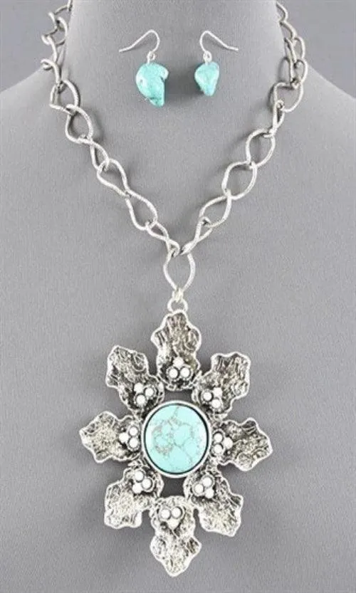 STONE FLOWER NECKLACE SET