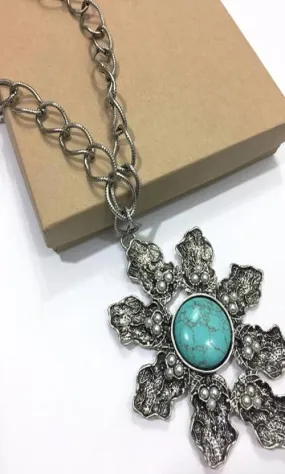 STONE FLOWER NECKLACE SET