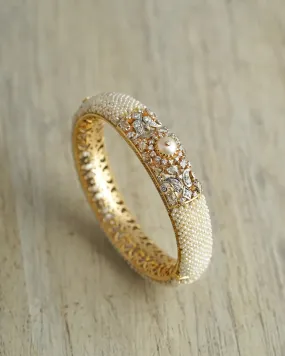 Uttara Bangle